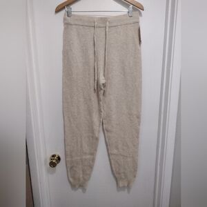 NWT Stars Above Beige Jogger Size M